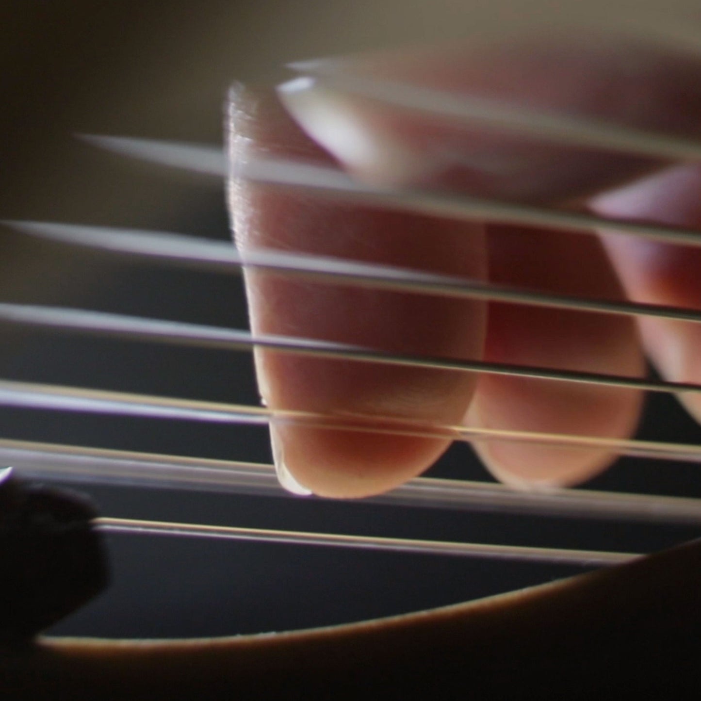 סדנת הדרך המהירה לפריטת סולמות מהירה fingerpicking rápido en español (taller)