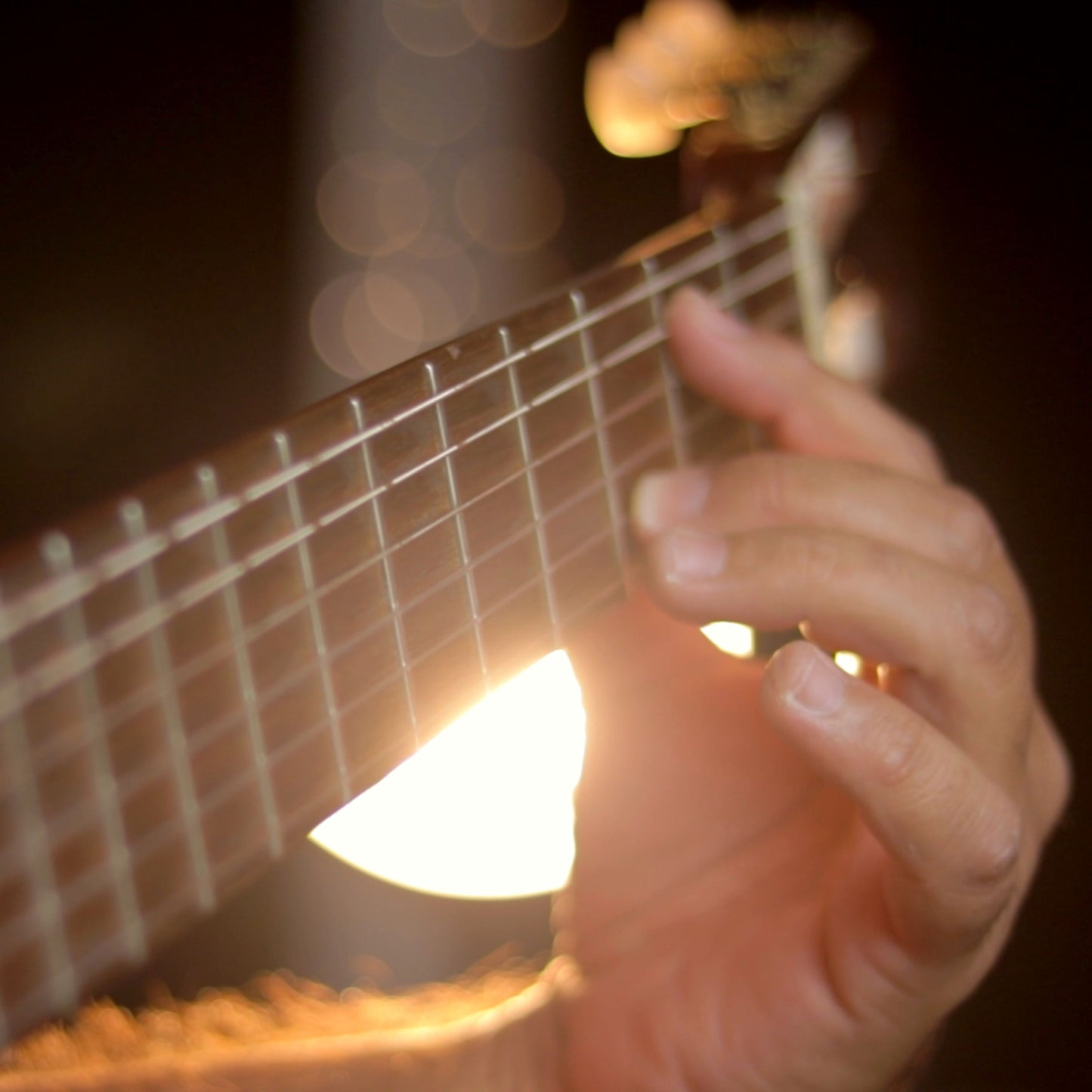 קורס מעבר בין אקורדים בגיטרה Curso de cambio de acordes de guitarra